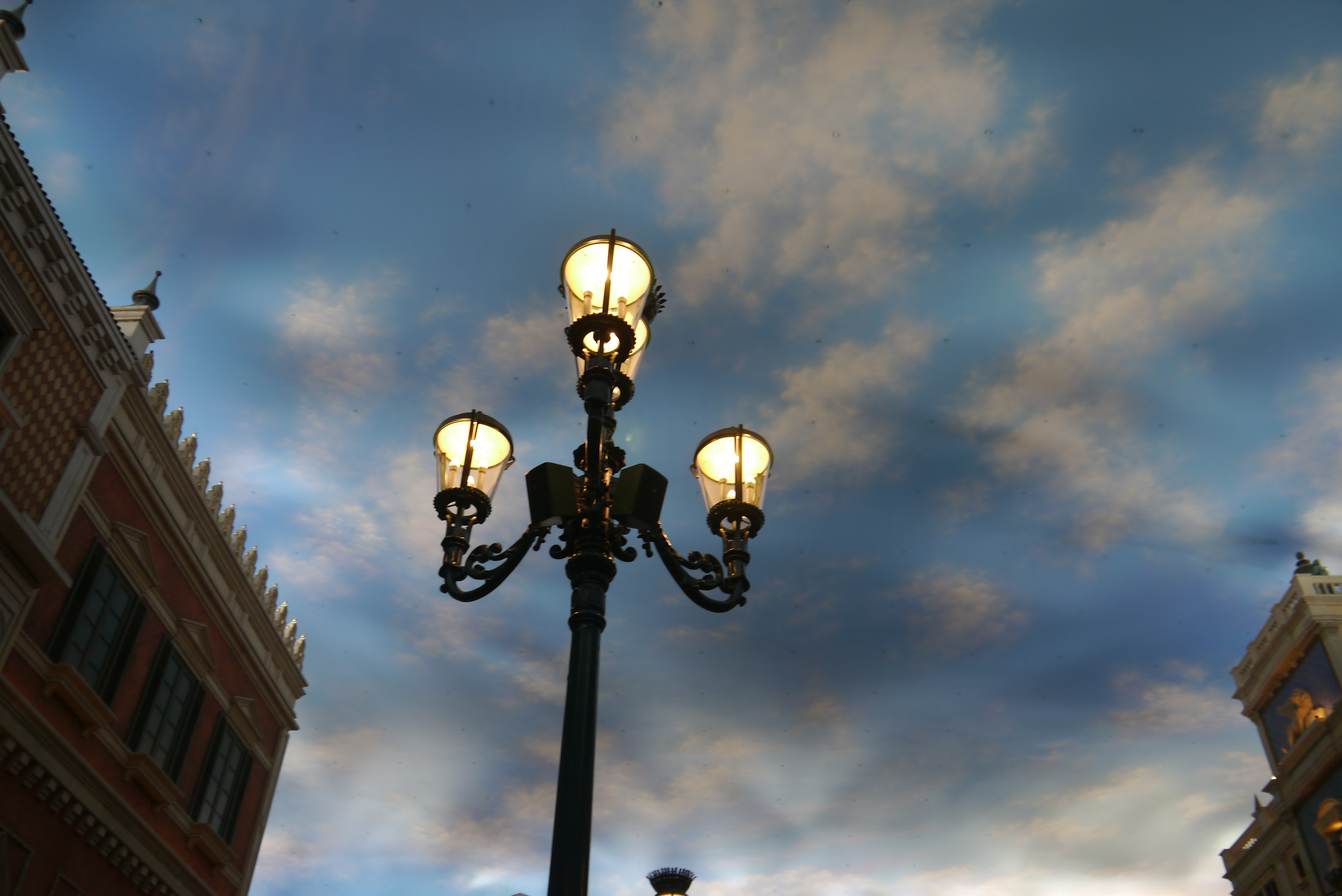 威尼斯人购物天堂